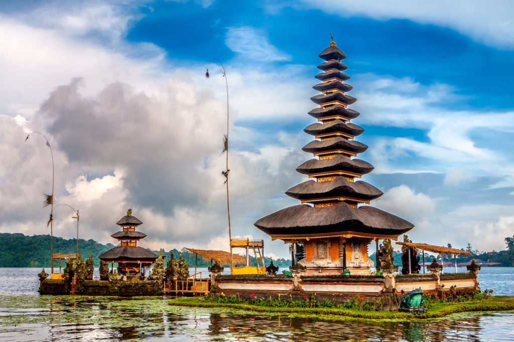 Places such as these help find peace during turbulent times.
.
Pura Ulun Danu, Bali, Indonesea.
.